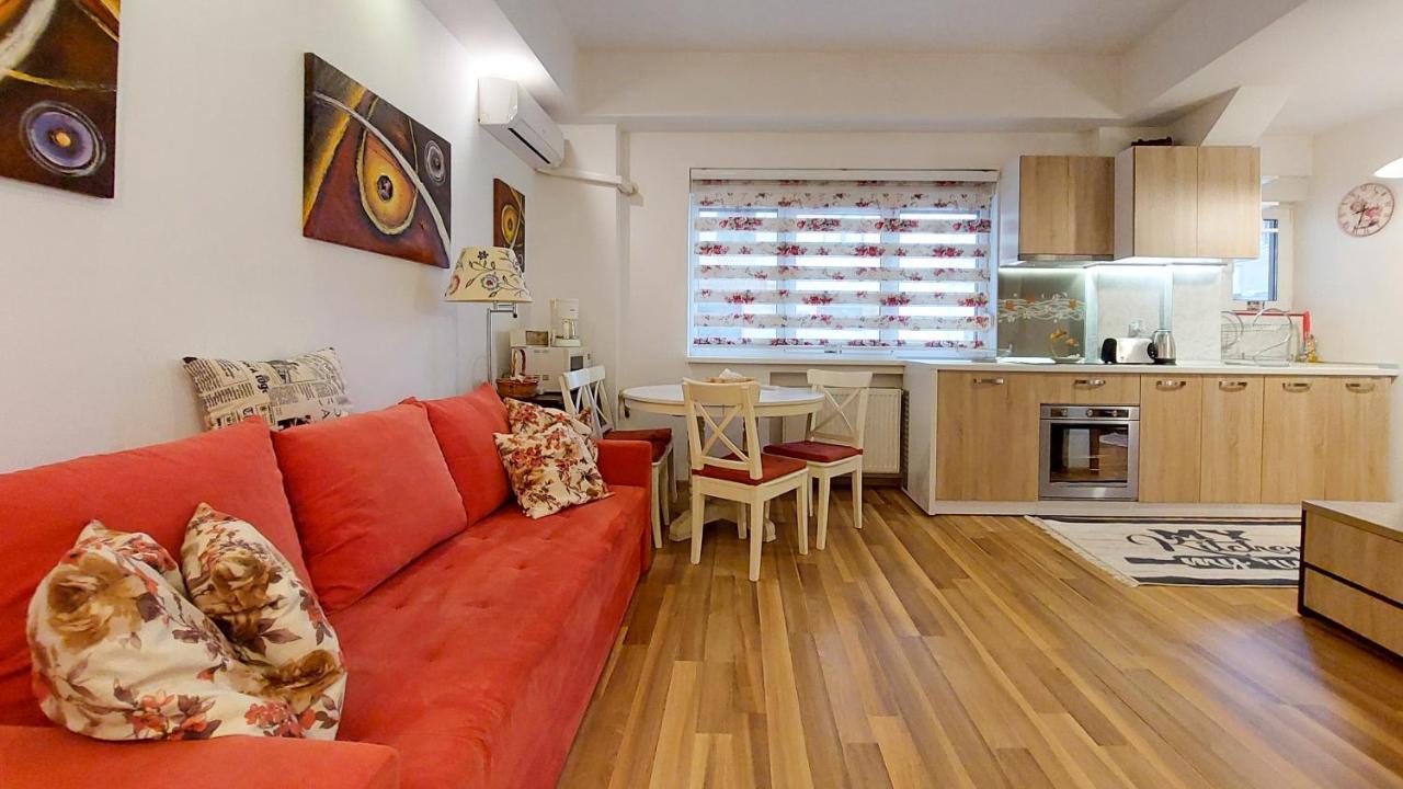 Fancy 1Bd Family Friendly In Historical Centre Apartment Bucharest Exterior photo