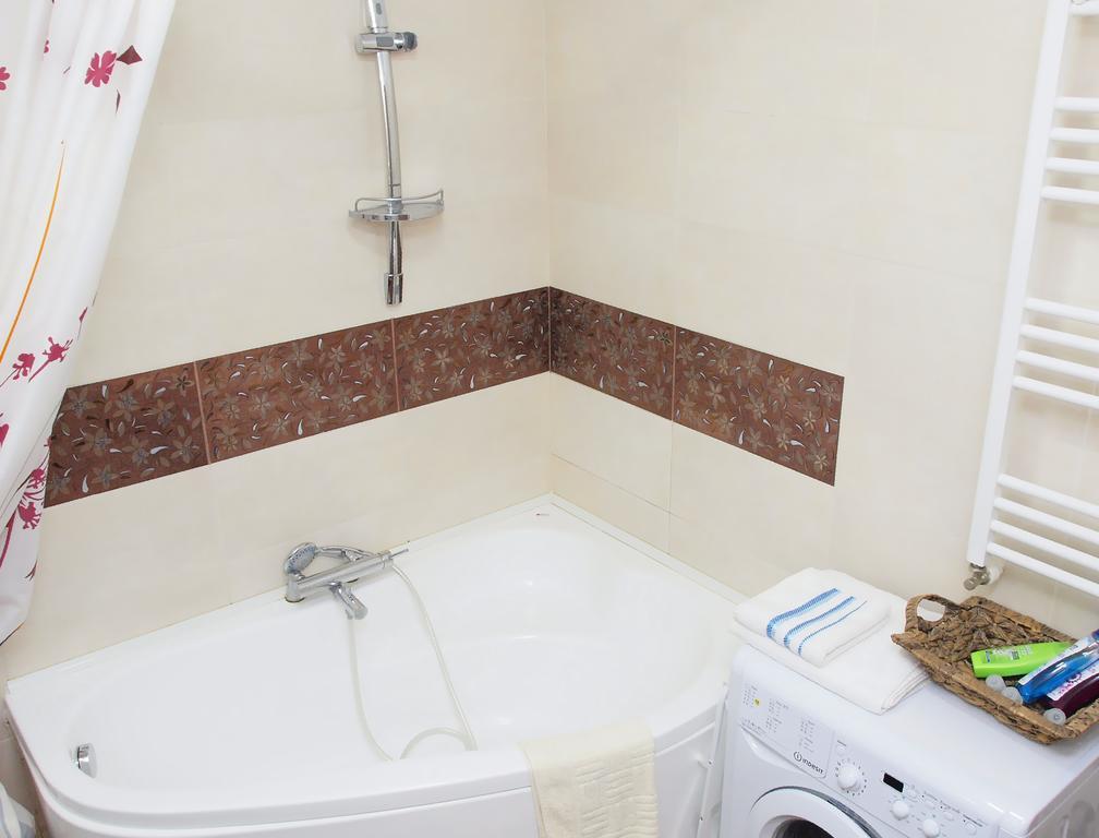 Fancy 1Bd Family Friendly In Historical Centre Apartment Bucharest Exterior photo
